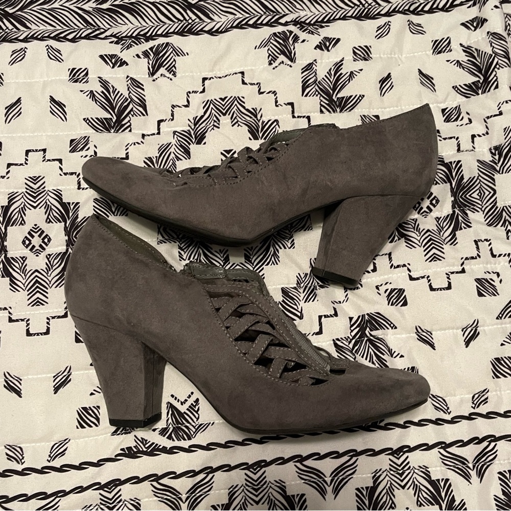 Jasmin Grey Cutout Chunky Booties 10